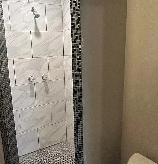 2458 De Leon Dr — Photo 10