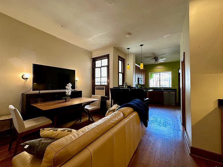 1539 Monroe St NW #3 — Photo 6