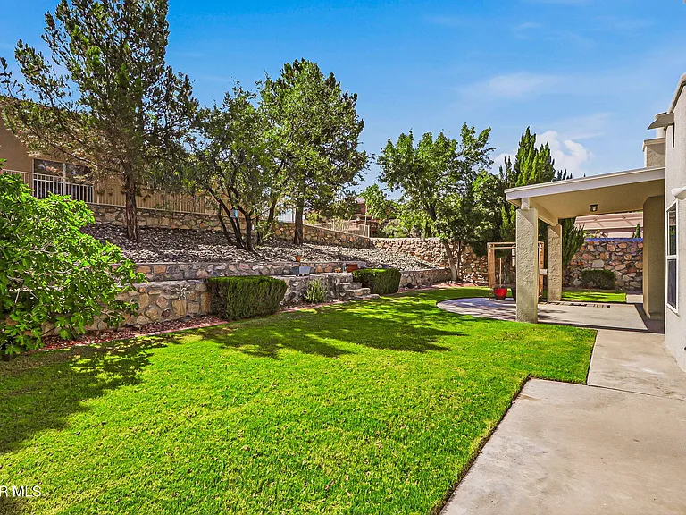 6141 Loma De Cristo Dr — Photo 37