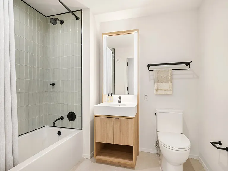 11 Ocean Pkwy #Penthouse 102 — Photo 6