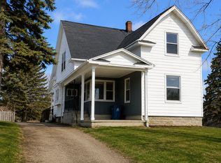 213 Pearl St UNIT 2E, Cadillac, MI 49601