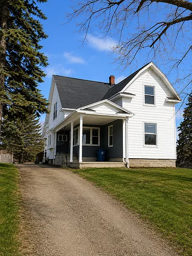 213 Pearl St #2E Photo 1