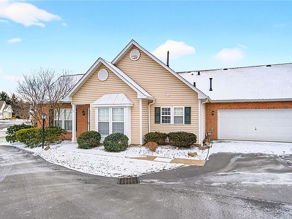3rd image of 6116 Caledonia Ct