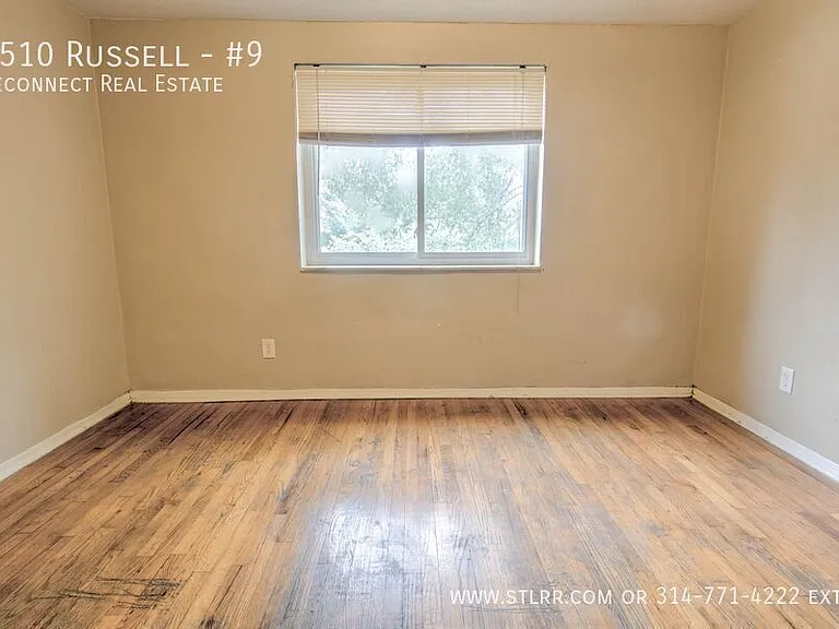 3510 Russell Blvd #9 — Photo 7