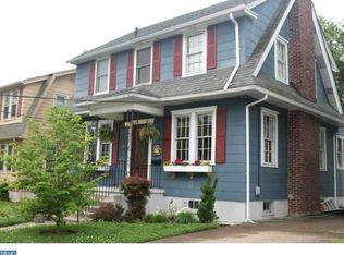 216 Woodlawn Ave, Merchantville, NJ 08109