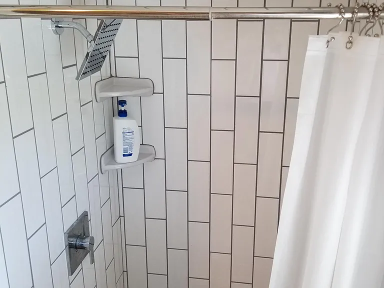 138 Bay View Ave #3 — Photo 7