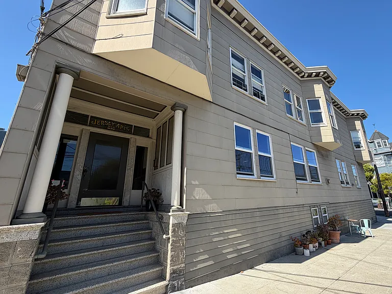 216 Jersey St #1 — Photo 17
