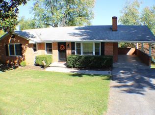 5621 Brahma Rd, Roanoke, VA 24018