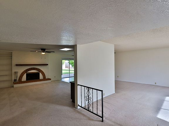 5th image of 1146 E Fairfield St
