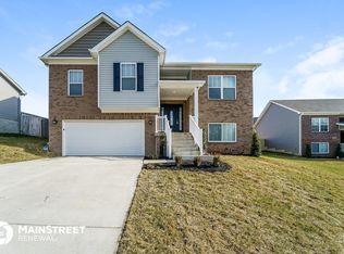 11922 Washington Green Rd, Louisville, KY 40229