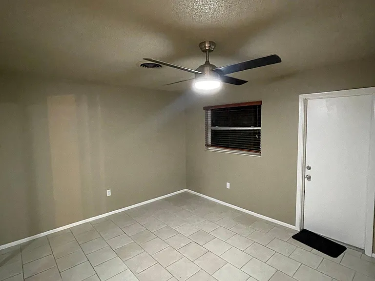 4444 Swift Rd #41 — Photo 13