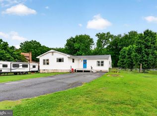 7541 Old Battle Grove Rd, Dundalk, MD 21222