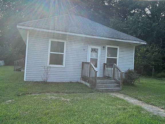 2nd image of 41 Ainsworth Ln