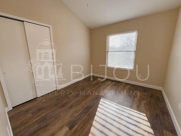 1461 Grass Valley Dr — Photo 22