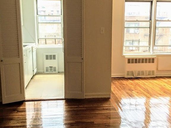 3rd image of 6565 Wetherole St #4
