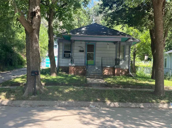 2917 W 5th St, Sioux City, IA 51103