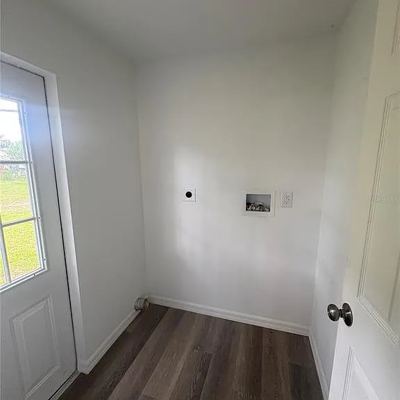 3923 Ward Rd — Photo 14