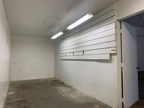 3rd image of 4040 Highland Ave Unit C