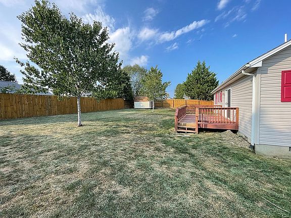 3rd image of 86 Sugar Mill Ln