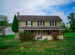 829 Brush Rd, Lewisburg, WV 24901