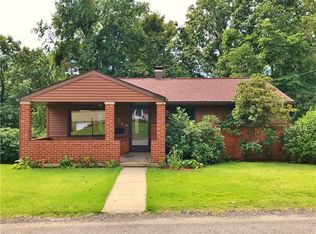 554 Arizona Dr, New Kensington, PA