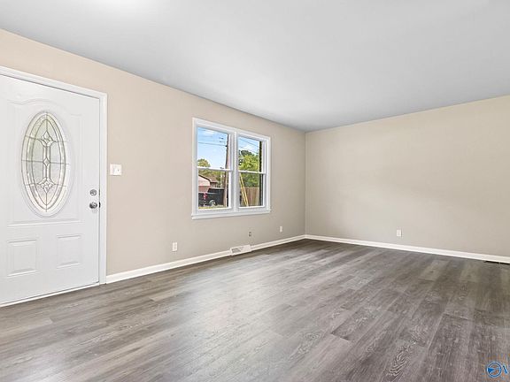 2nd image of 4209 Eastland Dr NW