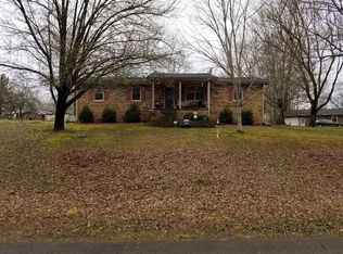 279 Wind Curve Cir, Lafayette, TN 37083