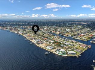 611 Coral Dr, Cape Coral, FL 33904