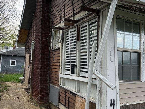 2nd image of 408 Malacca St