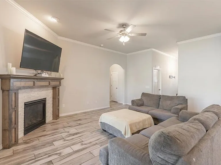 13809 Village Cv — Photo 7