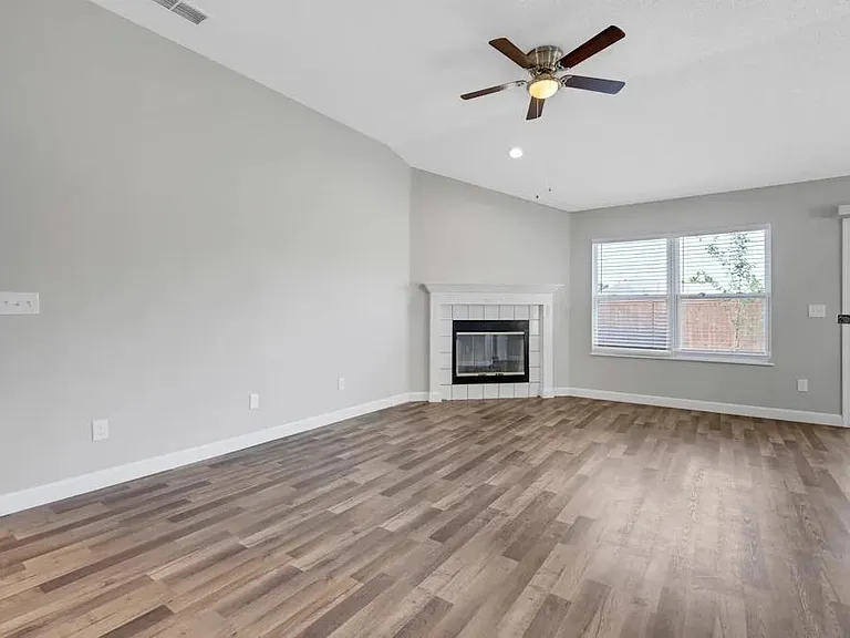12365 Amanda Cove Trl — Photo 8