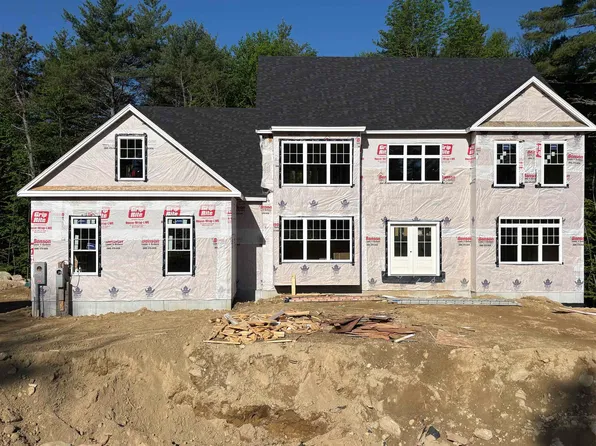 11 Aisling Lane #1-44-7, Bedford, NH 03110