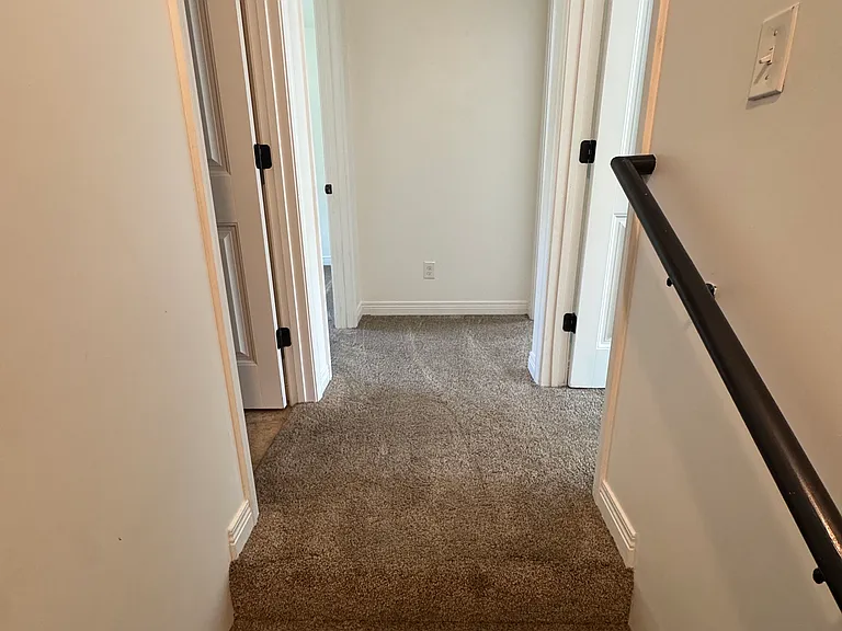 1051 Bratton Br #20 — Photo 21