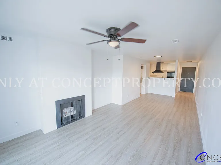 Avenue View Apartments — Photo 14