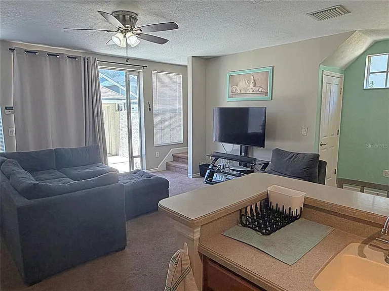 6129 Fishhawk Crossing Blvd — Photo 10