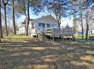 33246 80th St, Burlington, WI 53105