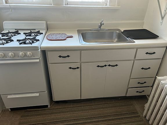 5th image of 29 Ocean Ave