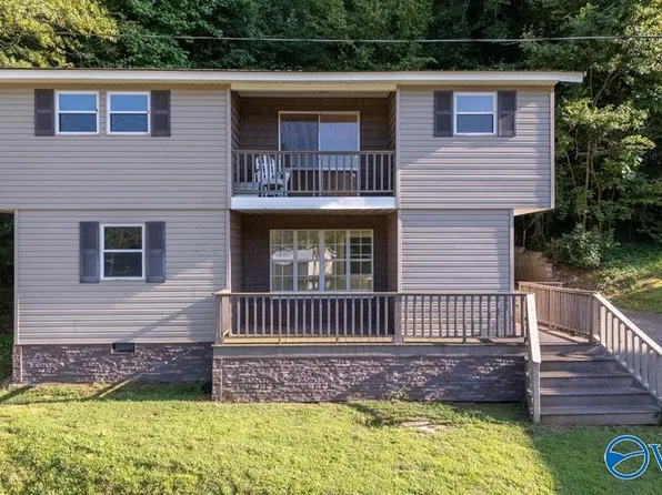 4125 Hideaway Ln, Guntersville, AL 35976