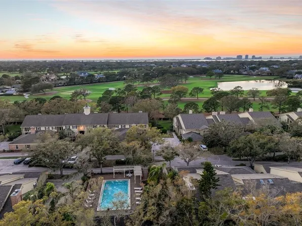 39 Pelican Pl, Belleair, FL 33756