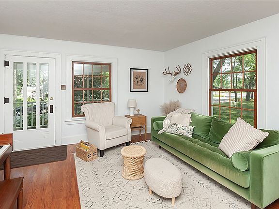 4th image of 1240 Orchard Dr