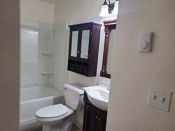 2nd image of 1146 73rd Ave SE #1146