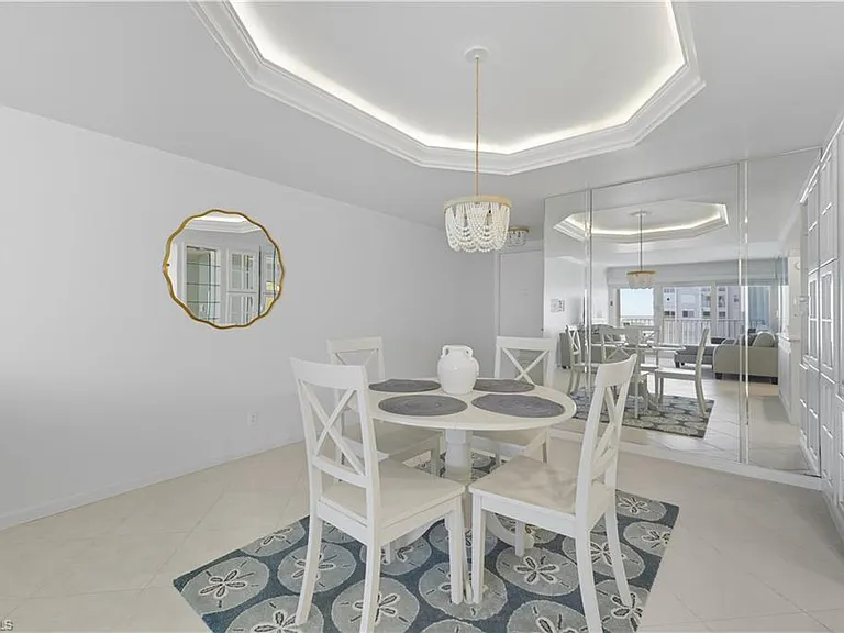 3443 Gulf Shore Blvd N #503 — Photo 5
