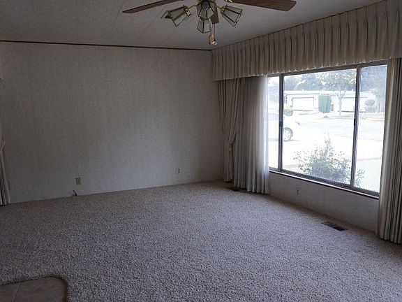 4th image of 1279 Brentwood Way