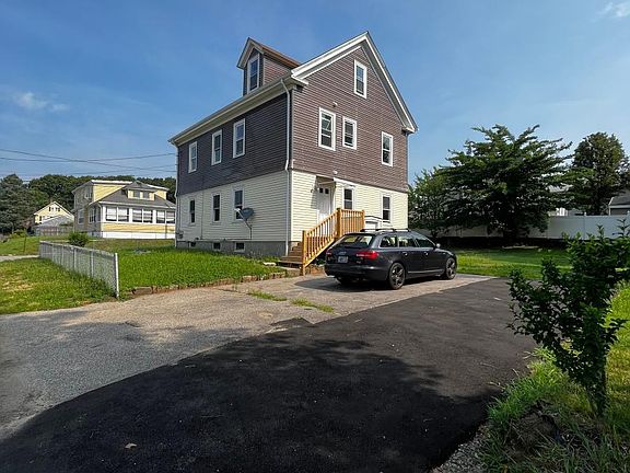 3rd image of 136 2nd St
