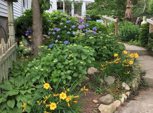 250 Hatchville Rd, East Falmouth, MA 02536