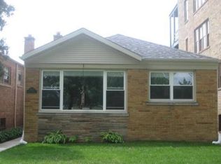 2621 W Jarlath St, Chicago, IL 60645