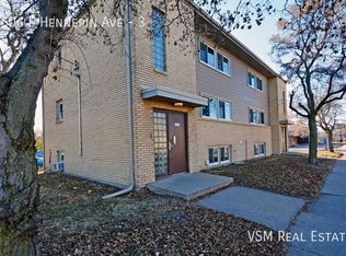 2606 E Hennepin Ave #3, Minneapolis, MN 55413