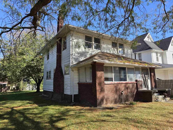 1316 E Main St, Muncie, IN 47305
