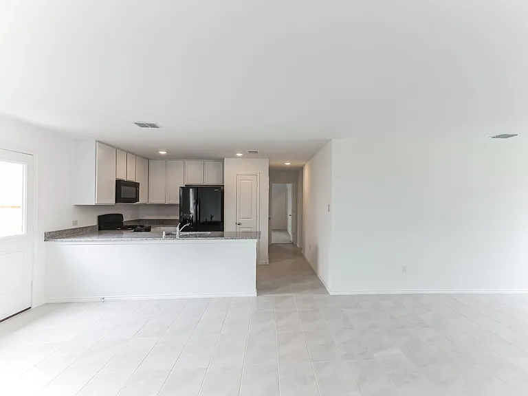 9781 Skyhawk Ave — Photo 9