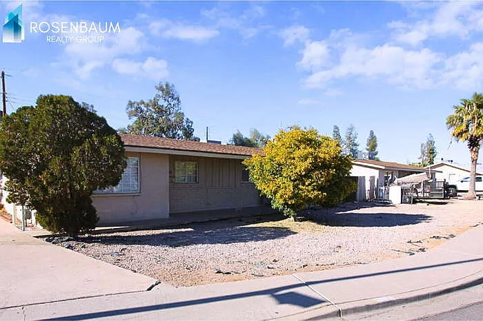 322 S Allen — Photo 2